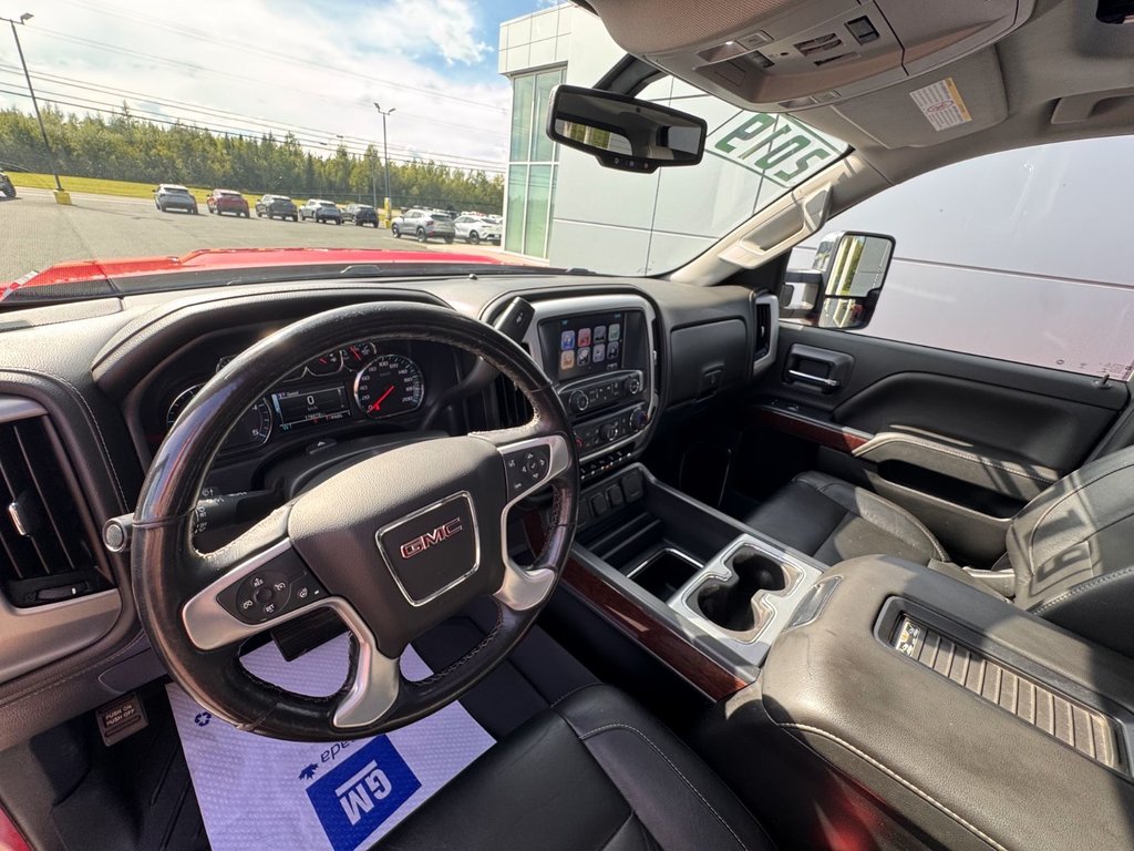GMC Sierra 2500HD SLT 2019 à Tracadie-Sheila, Nouveau-Brunswick - 12 - w1024h768px