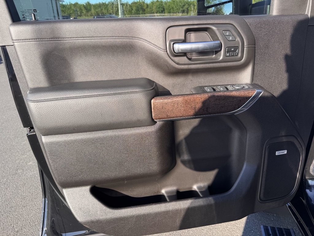 2022 GMC Sierra 2500HD Denali in Tracadie-Sheila, New Brunswick - 11 - w1024h768px