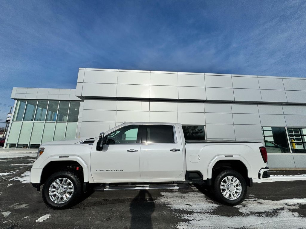 2023 GMC Sierra 2500HD Denali in Tracadie-Sheila, New Brunswick - 2 - w1024h768px