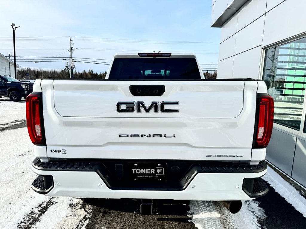 2023 GMC Sierra 2500HD Denali in Tracadie-Sheila, New Brunswick - 3 - w1024h768px