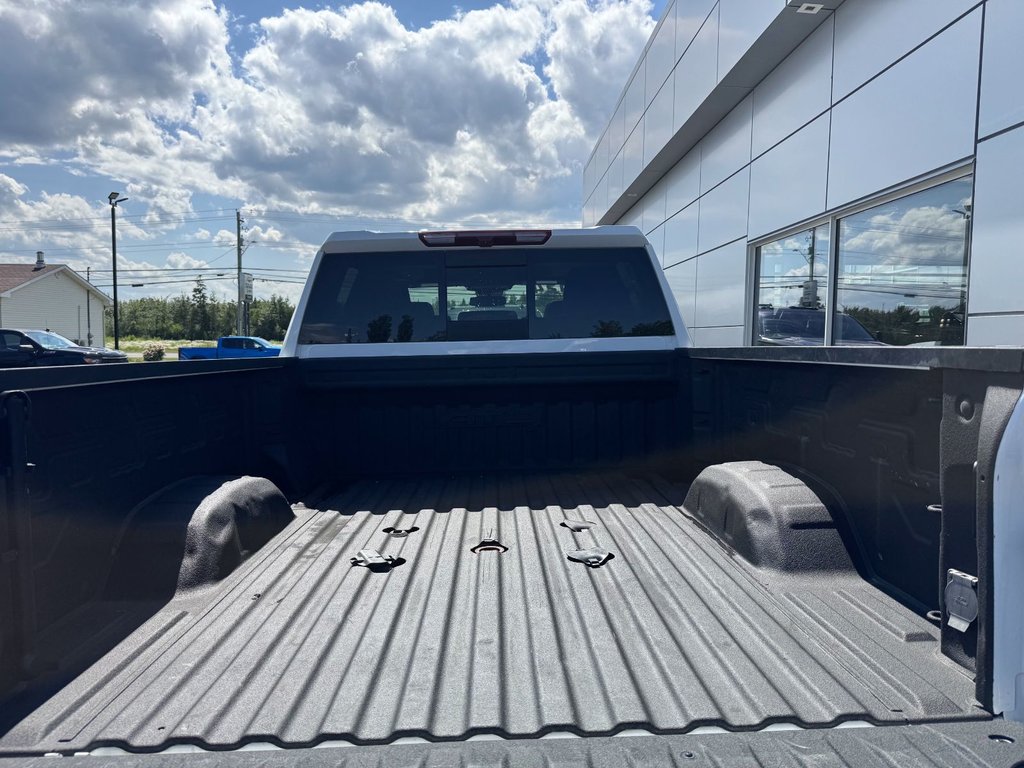 GMC Sierra 2500HD AT4 2024 à Tracadie-Sheila, Nouveau-Brunswick - 6 - w1024h768px