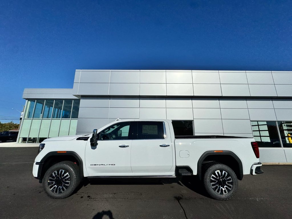 2025  Sierra 2500HD DENALI ULTIMATE in Tracadie-Sheila, New Brunswick - 3 - w1024h768px