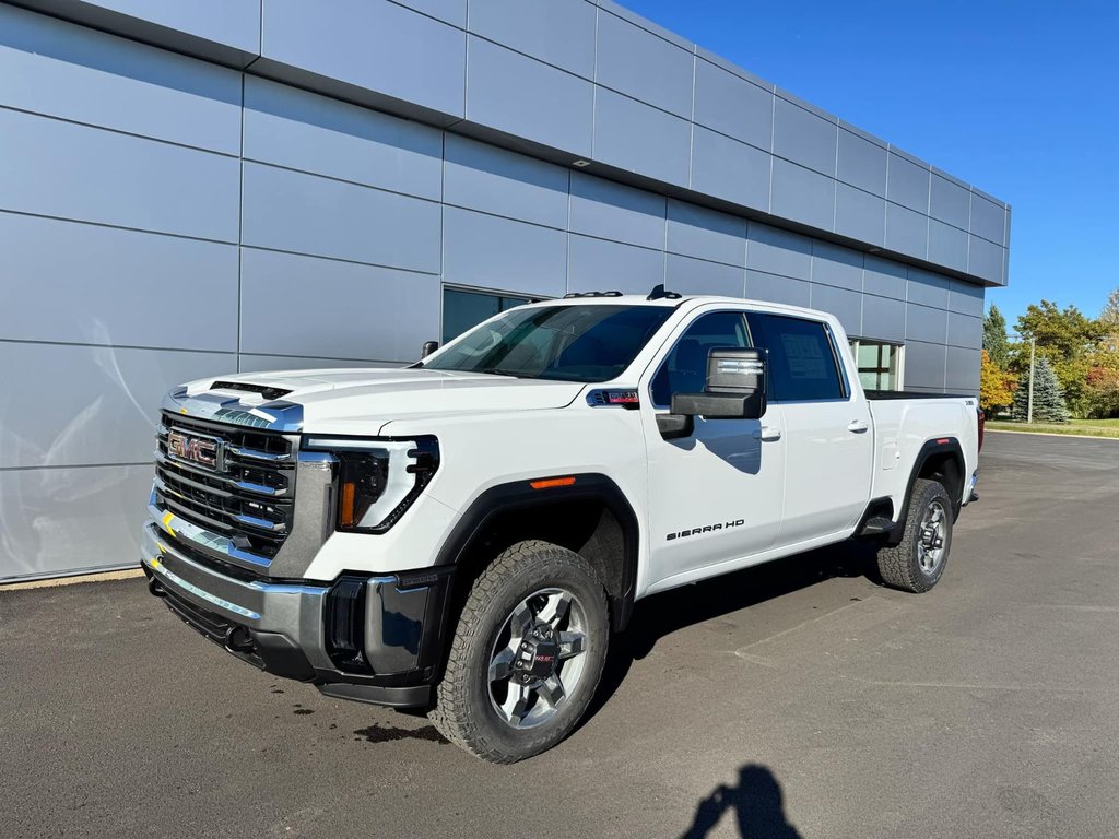 2025  Sierra 2500HD SLE in Tracadie-Sheila, New Brunswick - 1 - w1024h768px