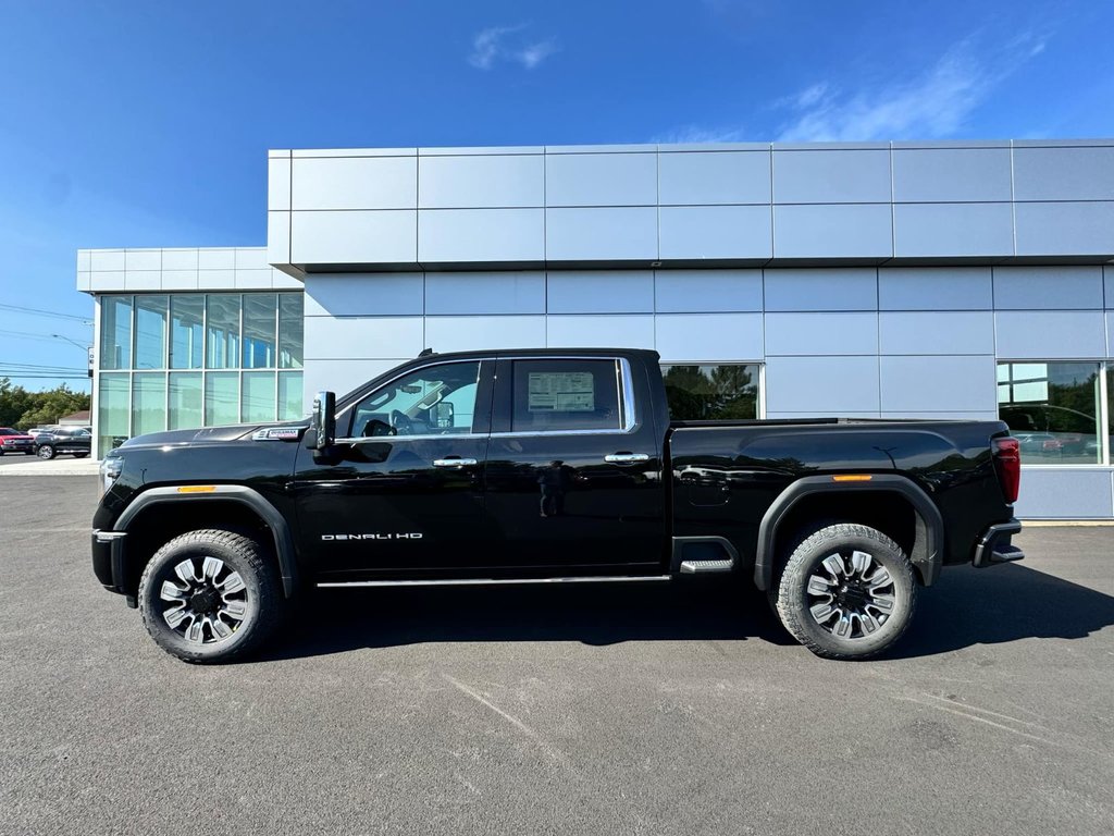 2025  Sierra 2500 DENALI CREW CAB in Tracadie-Sheila, New Brunswick - 3 - w1024h768px