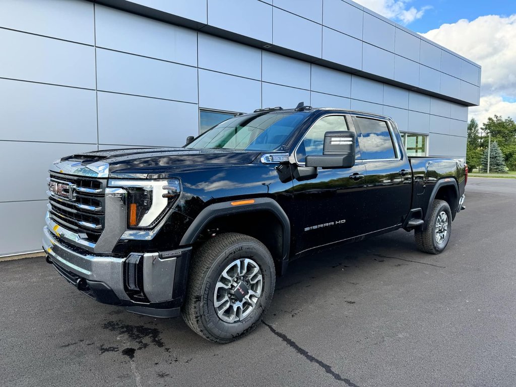 2025  Sierra 2500 SLE CREW CAB 4WD in Tracadie-Sheila, New Brunswick - 1 - w1024h768px