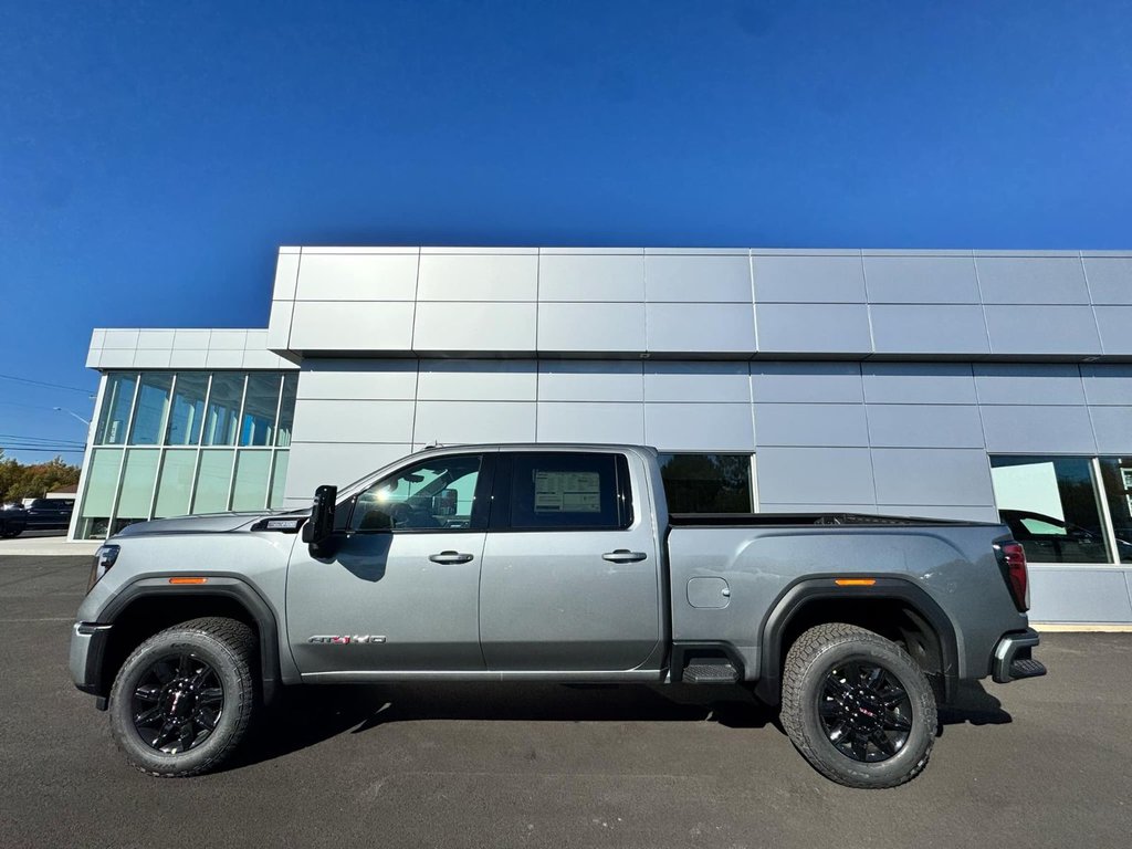 2025  Sierra 2500 AT4 CREW CAB 4WD in Tracadie-Sheila, New Brunswick - 2 - w1024h768px