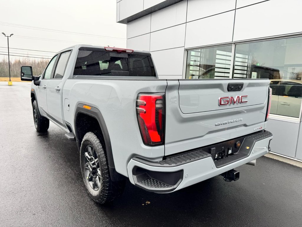 Sierra 2500 AT4 CREW CAB 4WD 2025 à Tracadie-Sheila, Nouveau-Brunswick - 3 - w1024h768px