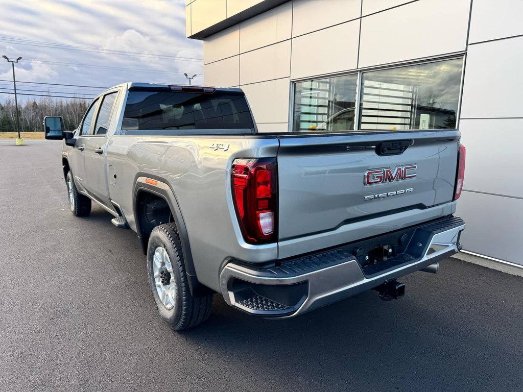 2025  Sierra 2500 PRO CREW CAB 4WD in Tracadie-Sheila, New Brunswick - 3 - w1024h768px