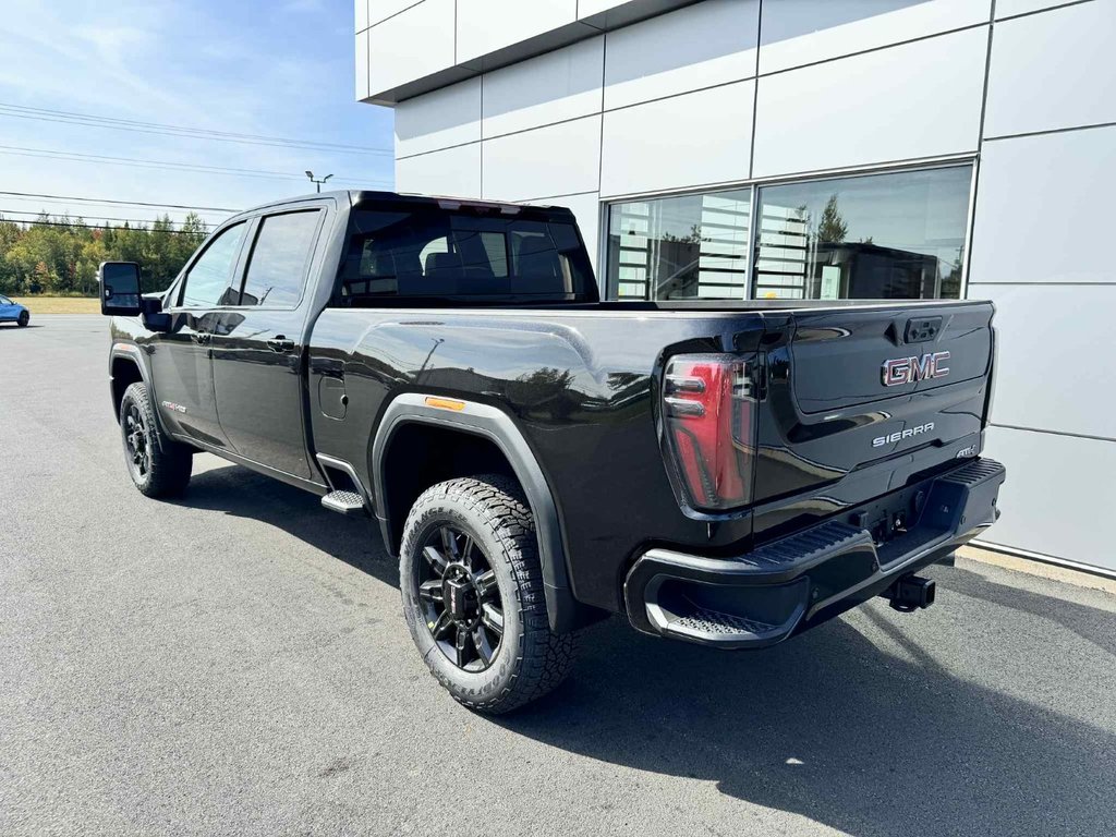 GMC SIERRA 2500 AT4 CREW CAB 4WD 2026 à Tracadie-Sheila, Nouveau-Brunswick - 3 - w1024h768px