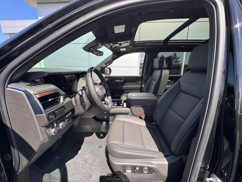 GMC Yukon XL Denali 2026 à Tracadie-Sheila, Nouveau-Brunswick - 4 - w1024h768px