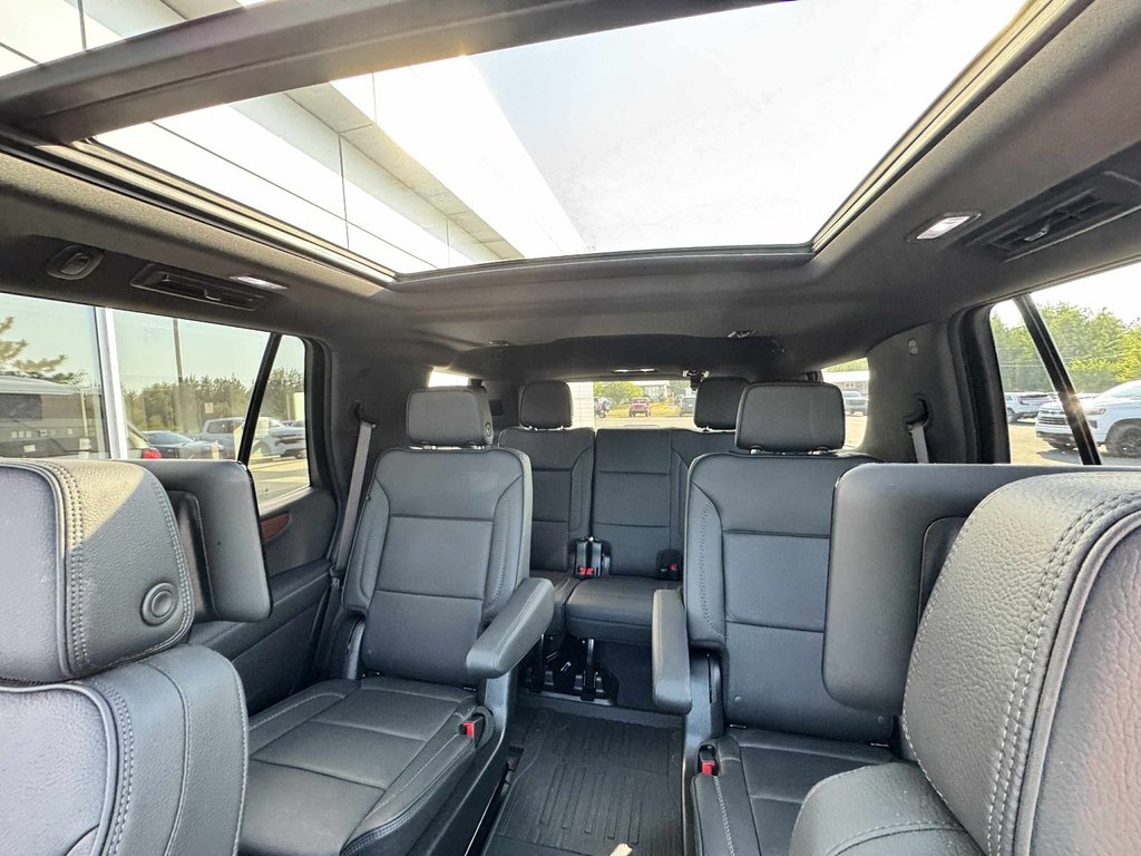 2025 GMC Yukon Denali in Tracadie-Sheila, New Brunswick - 5 - w1024h768px