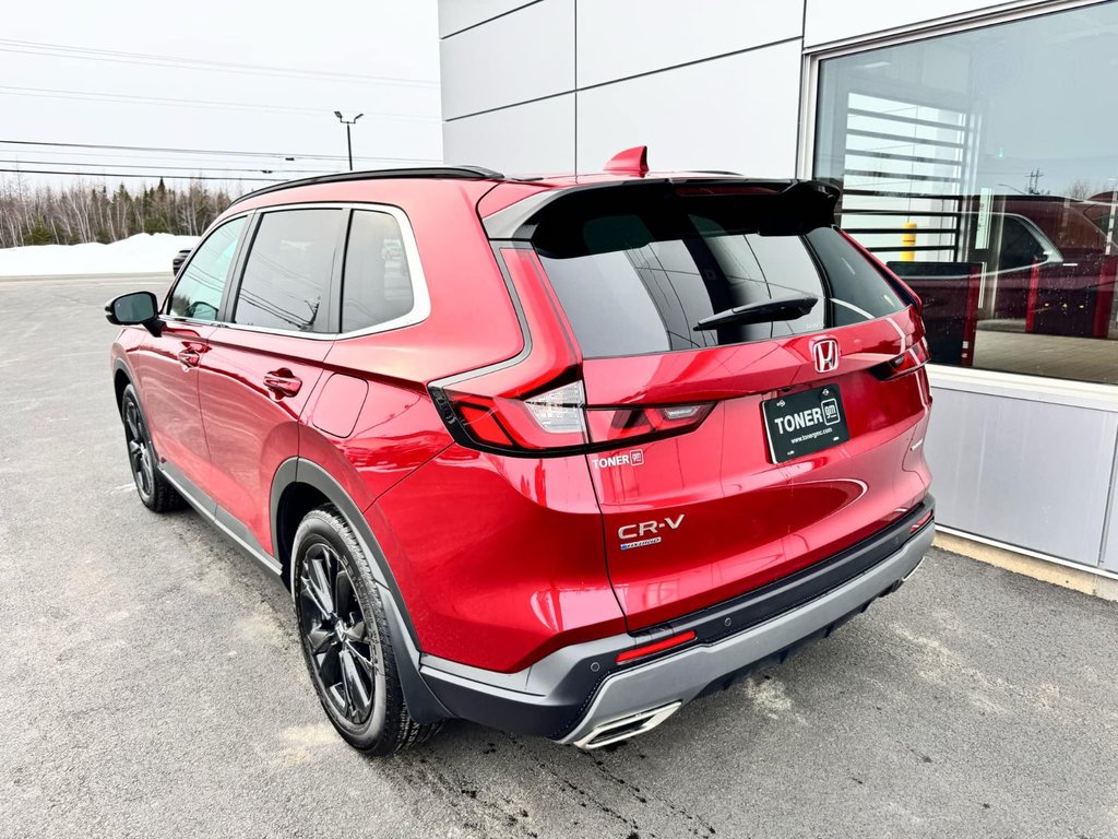 Honda CR-V HYBRID Touring 2023 à Tracadie-Sheila, Nouveau-Brunswick - 2 - w1024h768px