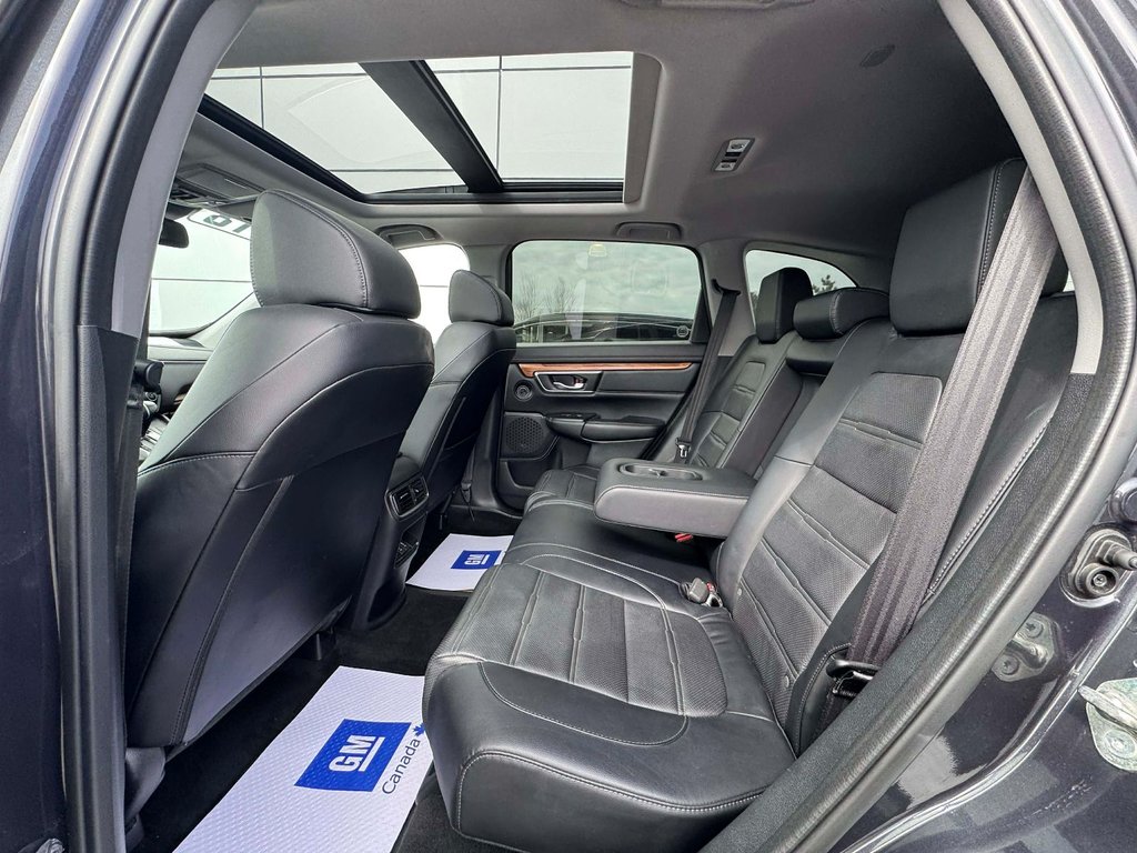 Honda CR-V Touring 2018 à Tracadie-Sheila, Nouveau-Brunswick - 10 - w1024h768px