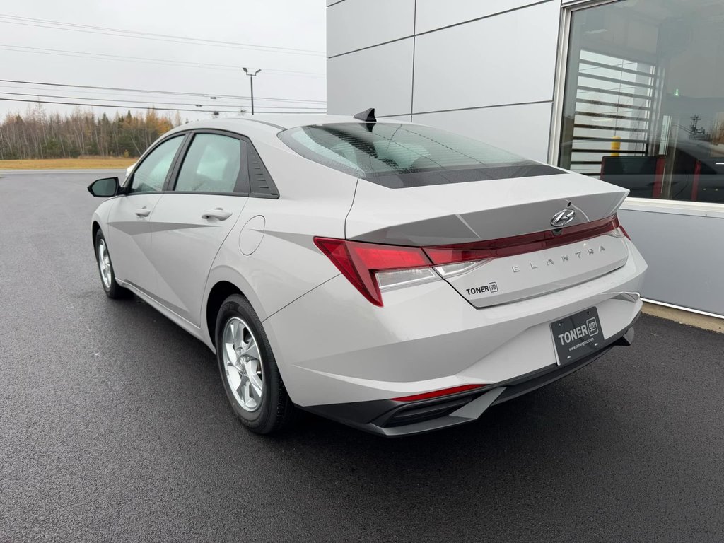 2023  Elantra Essential in Tracadie-Sheila, New Brunswick - 4 - w1024h768px