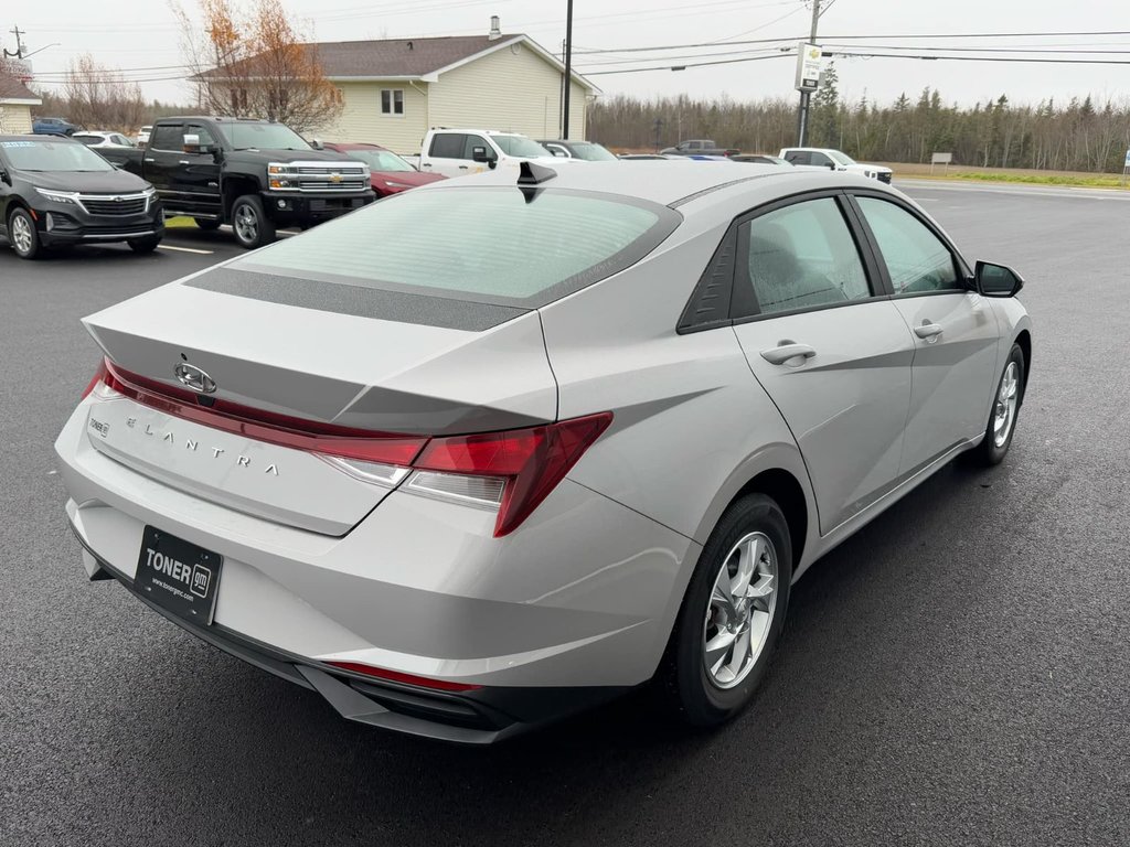 2023  Elantra Essential in Tracadie-Sheila, New Brunswick - 6 - w1024h768px