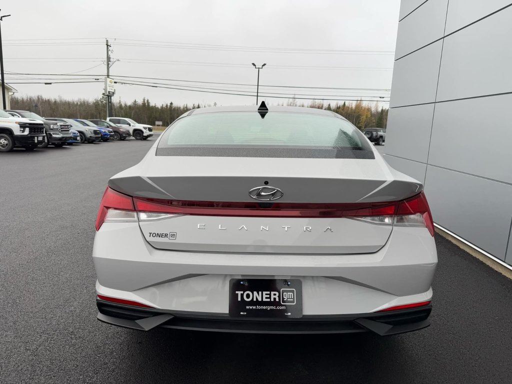 2023  Elantra Essential in Tracadie-Sheila, New Brunswick - 2 - w1024h768px