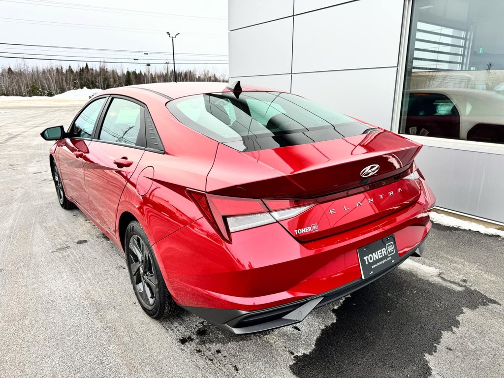 2023 Hyundai Elantra Preferred in Tracadie-Sheila, New Brunswick - 4 - w1024h768px