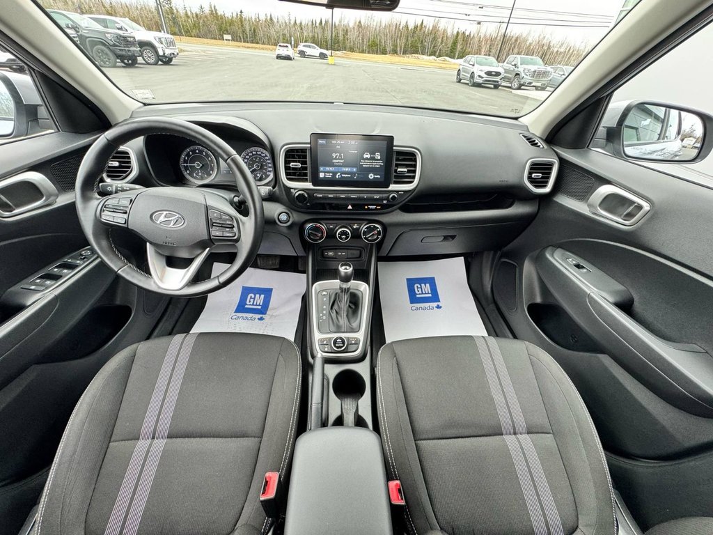 Hyundai Venue Preferred 2022 à Tracadie-Sheila, Nouveau-Brunswick - 11 - w1024h768px