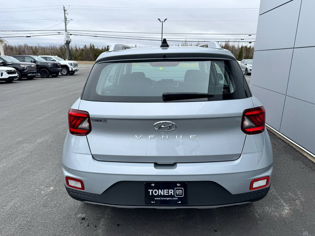 Hyundai Venue Preferred 2022 à Tracadie-Sheila, Nouveau-Brunswick - 19 - w1024h768px