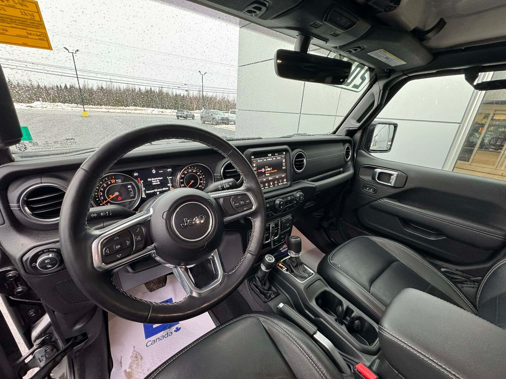 Jeep Gladiator Overland 2022 à Tracadie-Sheila, Nouveau-Brunswick - 9 - w1024h768px