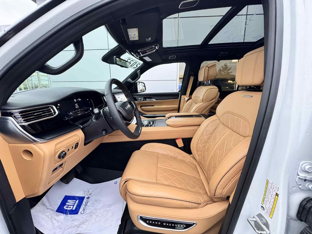 2023 Jeep Grand Wagoneer Series III Obsidian in Tracadie-Sheila, New Brunswick - 8 - w1024h768px