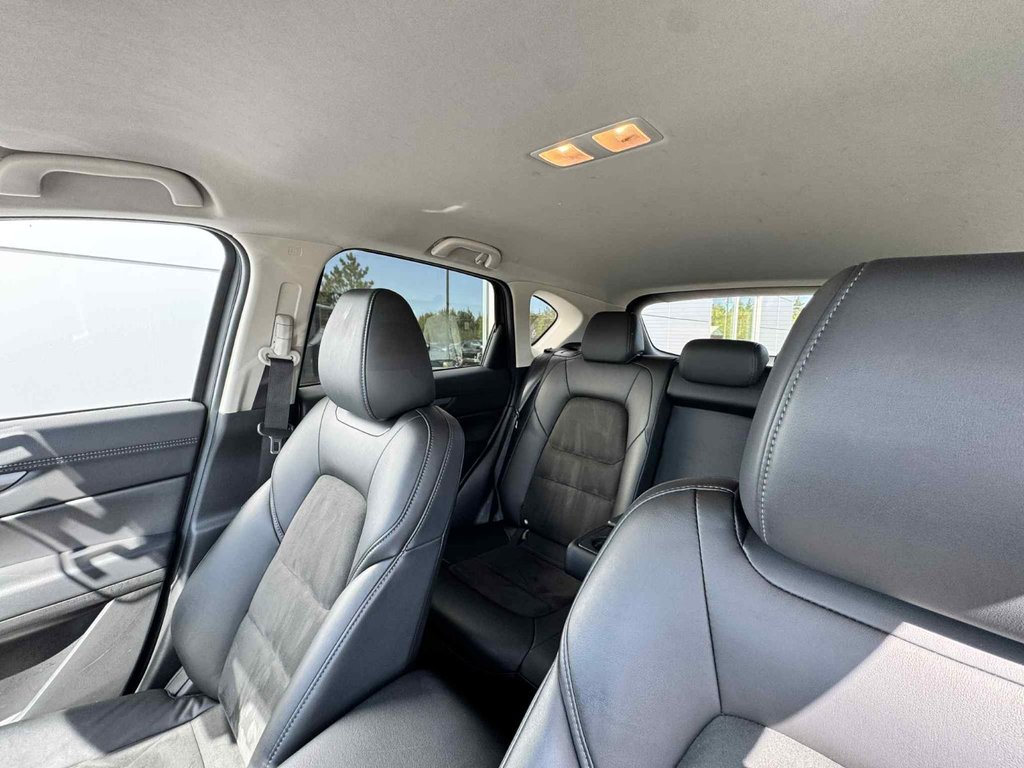 2022 Mazda CX-5 GS in Tracadie-Sheila, New Brunswick - 10 - w1024h768px