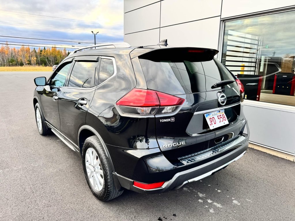 2017  Rogue SV in Tracadie-Sheila, New Brunswick - 3 - w1024h768px