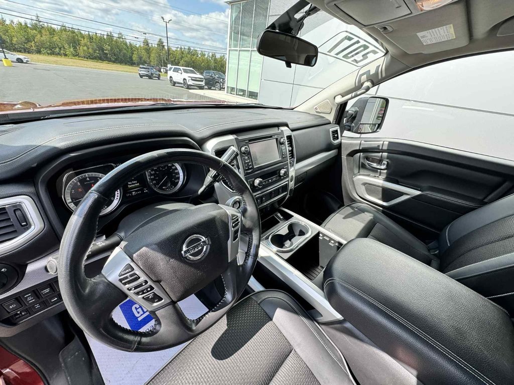 2017 Nissan Titan PRO-4X in Tracadie-Sheila, New Brunswick - 6 - w1024h768px