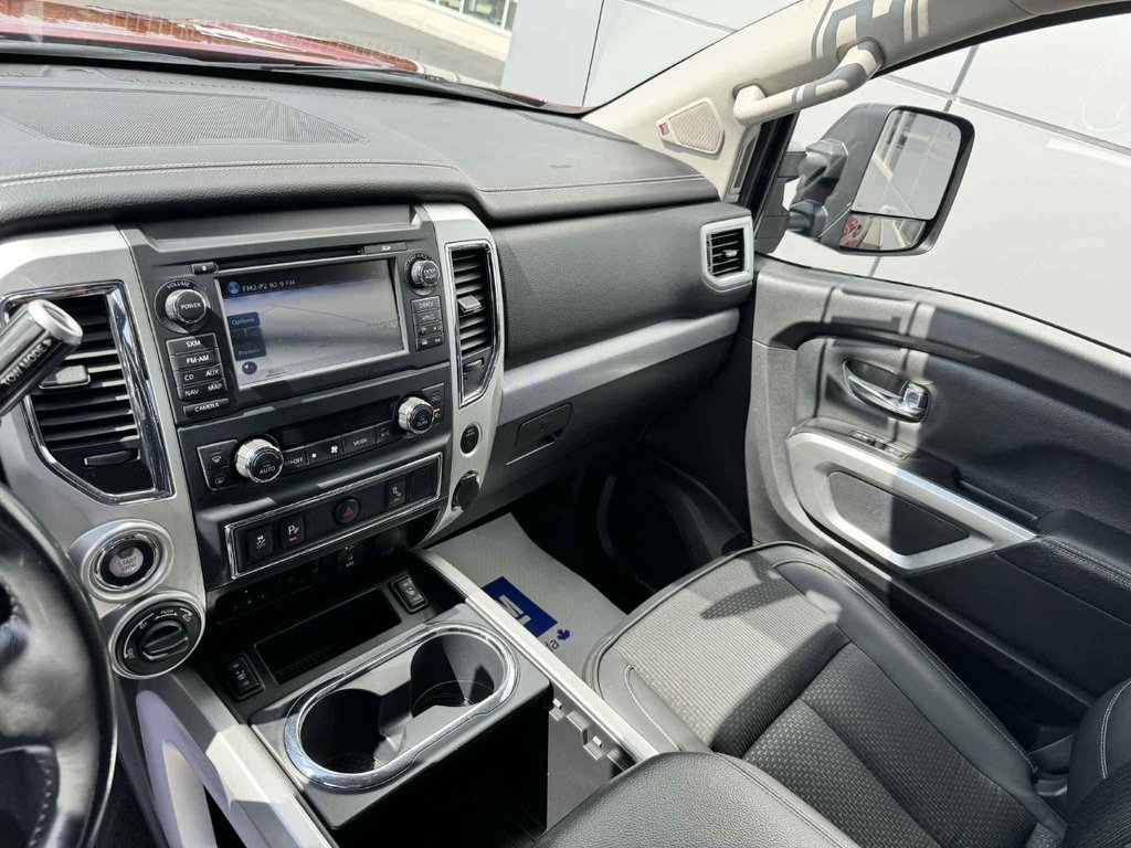 2017 Nissan Titan PRO-4X in Tracadie-Sheila, New Brunswick - 9 - w1024h768px