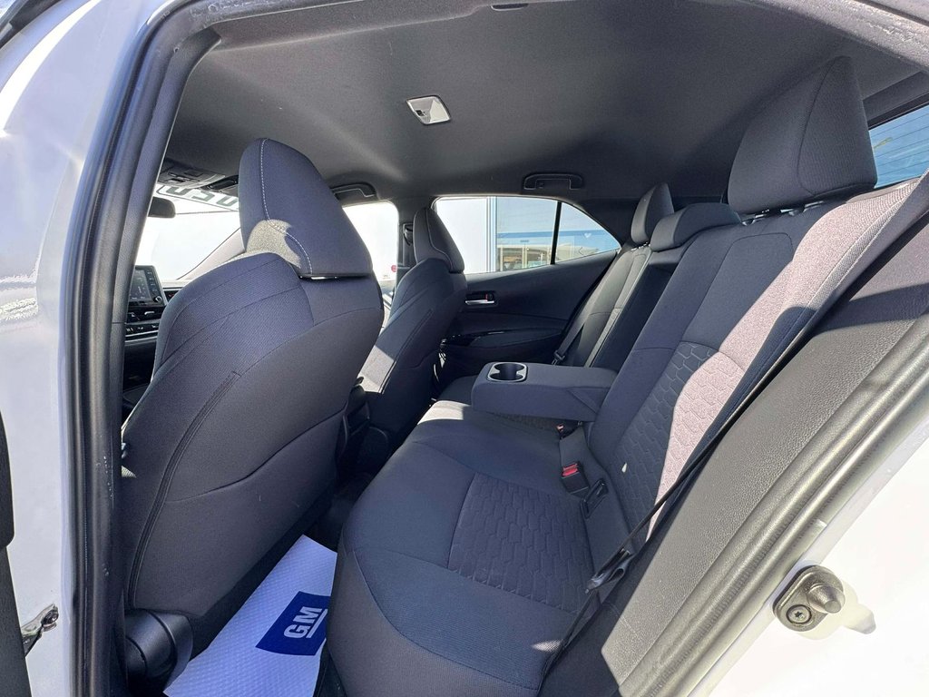 2020 Toyota Corolla Hatchback SE in Tracadie-Sheila, New Brunswick - 11 - w1024h768px