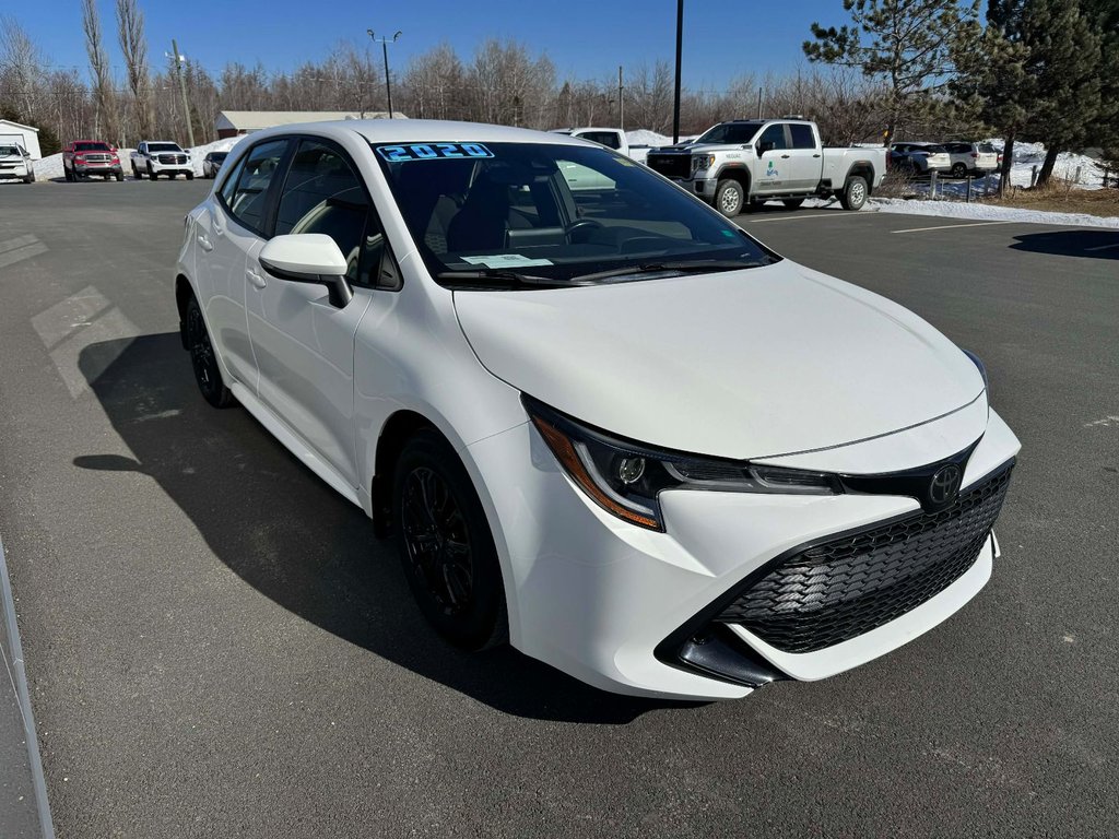 2020 Toyota Corolla Hatchback SE in Tracadie-Sheila, New Brunswick - 3 - w1024h768px