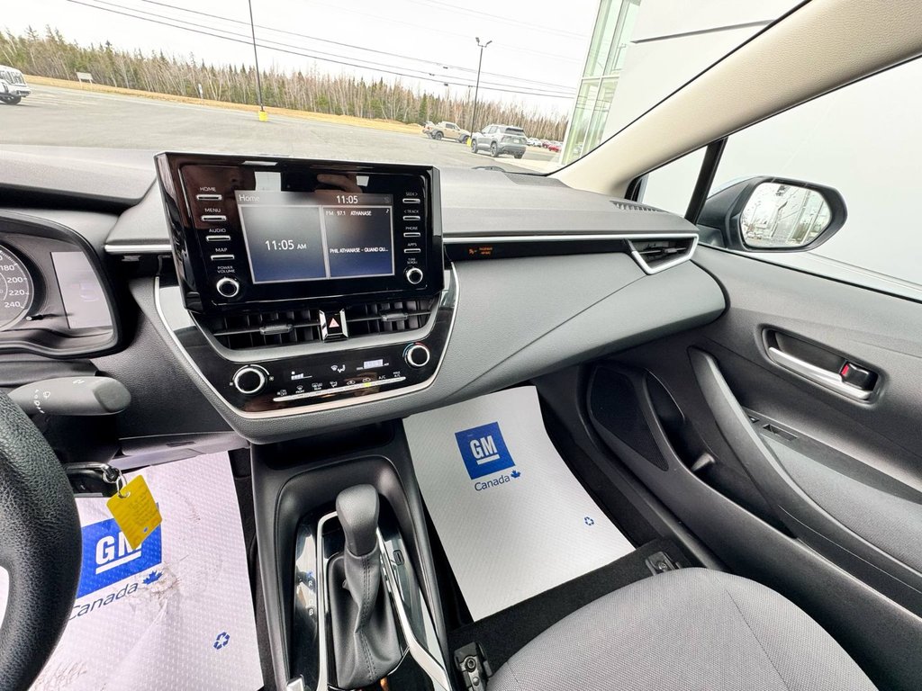 2020 Toyota Corolla L in Tracadie-Sheila, New Brunswick - 9 - w1024h768px