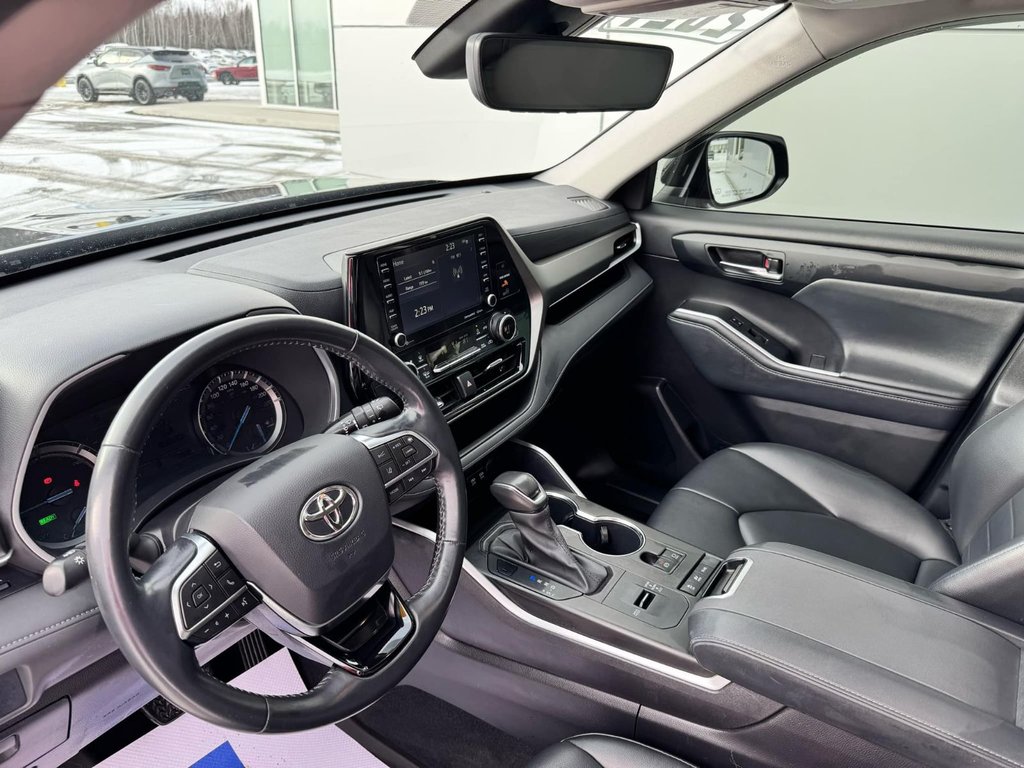 Toyota Highlander Hybrid XLE 2021 à Tracadie-Sheila, Nouveau-Brunswick - 8 - w1024h768px