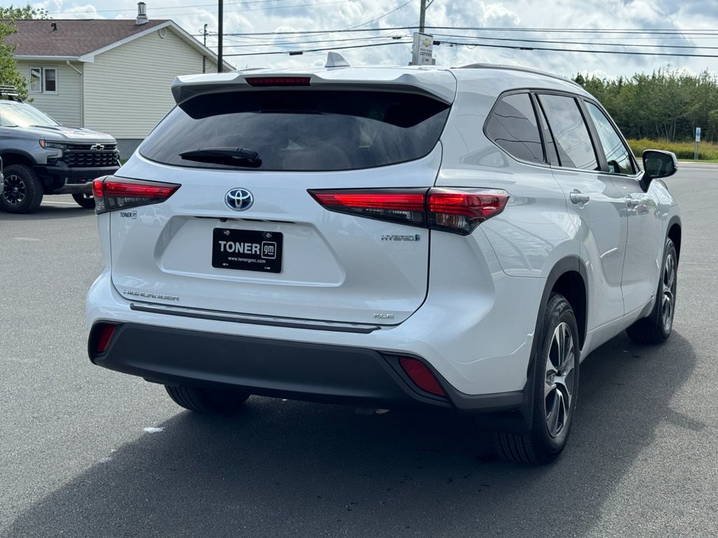 Toyota Highlander Hybrid XLE 2023 à Tracadie-Sheila, Nouveau-Brunswick - 7 - w1024h768px