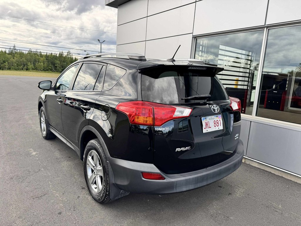 2015 Toyota RAV4 XLE in Tracadie-Sheila, New Brunswick - 3 - w1024h768px