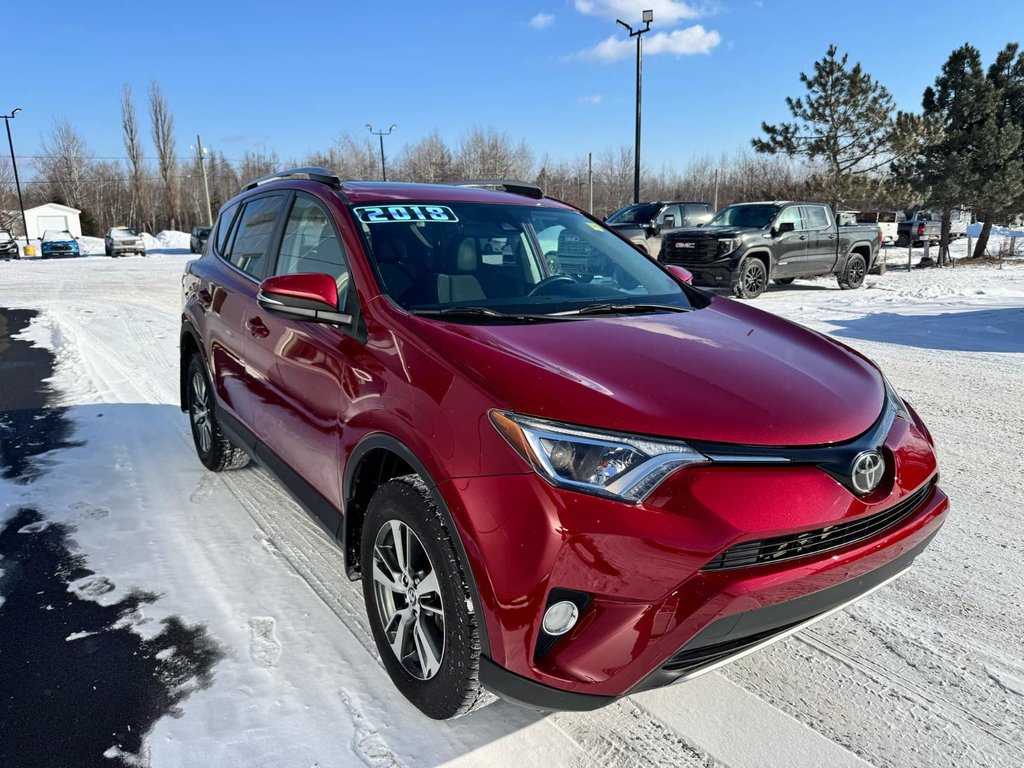 Toyota RAV4 XLE 2018 à Tracadie-Sheila, Nouveau-Brunswick - 2 - w1024h768px