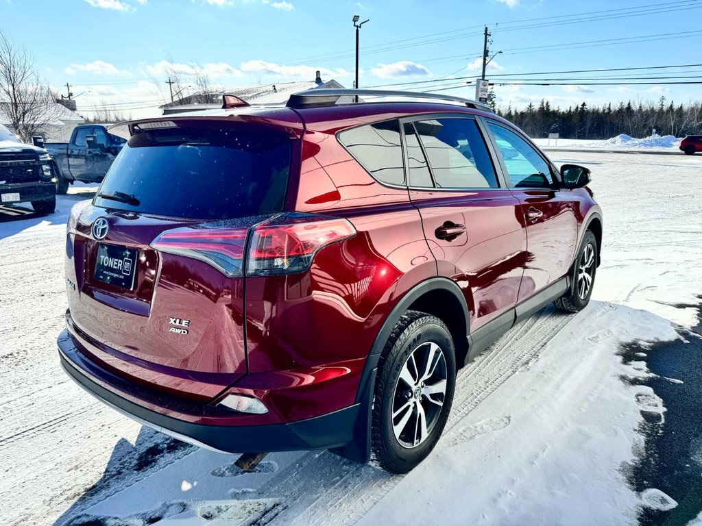 Toyota RAV4 XLE 2018 à Tracadie-Sheila, Nouveau-Brunswick - 3 - w1024h768px