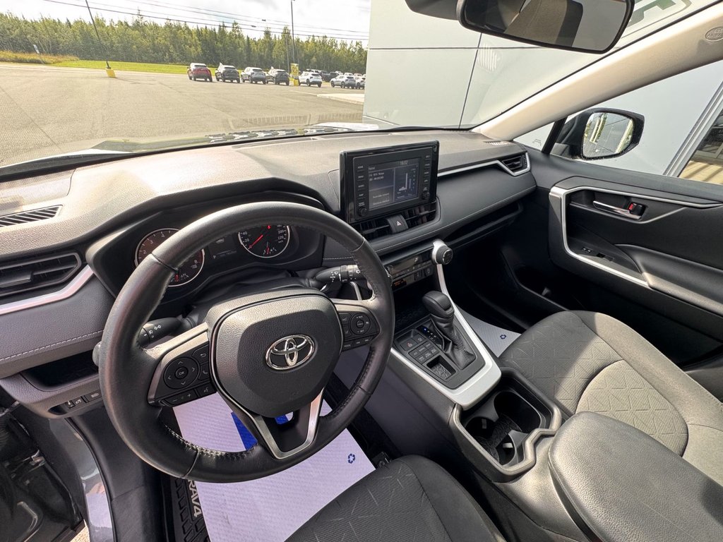 Toyota RAV4 XLE 2021 à Tracadie-Sheila, Nouveau-Brunswick - 14 - w1024h768px