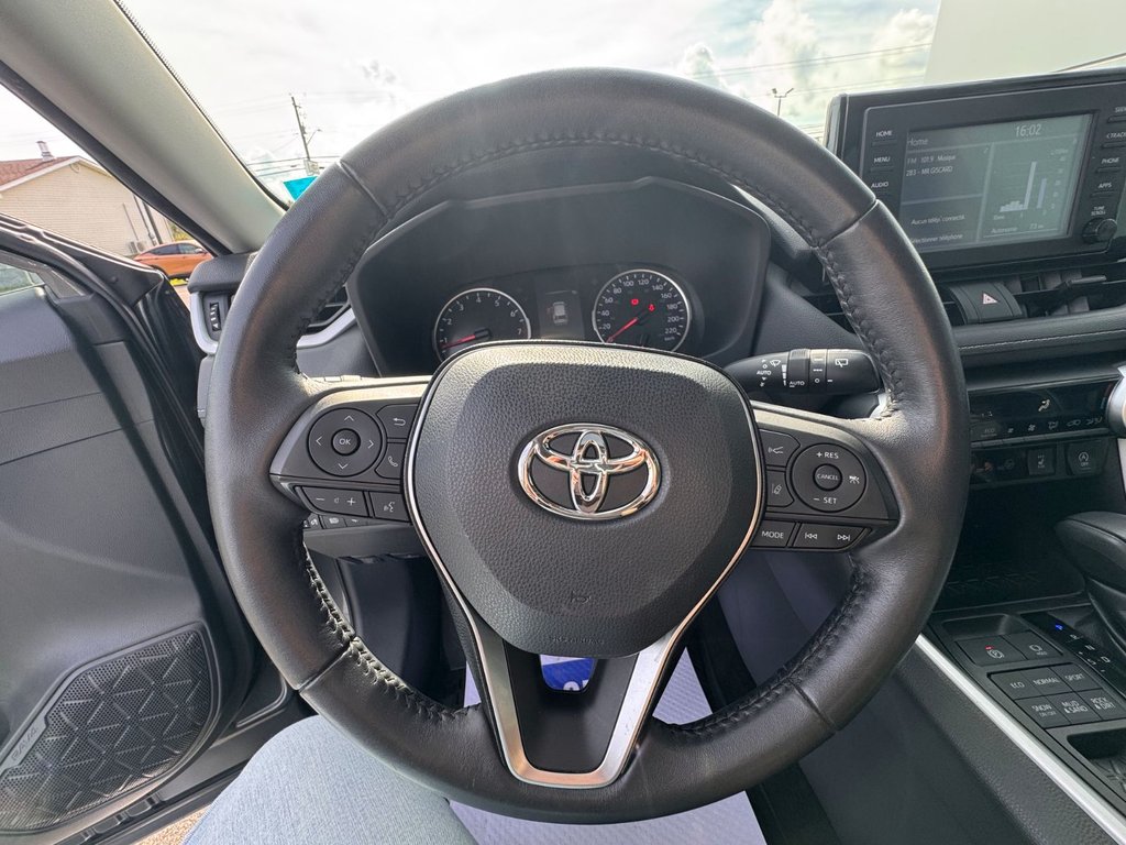Toyota RAV4 XLE 2021 à Tracadie-Sheila, Nouveau-Brunswick - 16 - w1024h768px