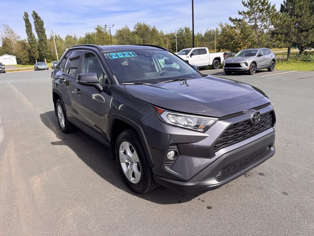 Toyota RAV4 XLE 2021 à Tracadie-Sheila, Nouveau-Brunswick - 3 - w1024h768px