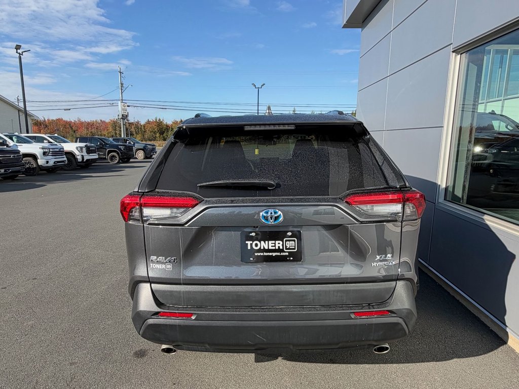 2023 Toyota RAV4 Hybrid XLE in Tracadie-Sheila, New Brunswick - 7 - w1024h768px