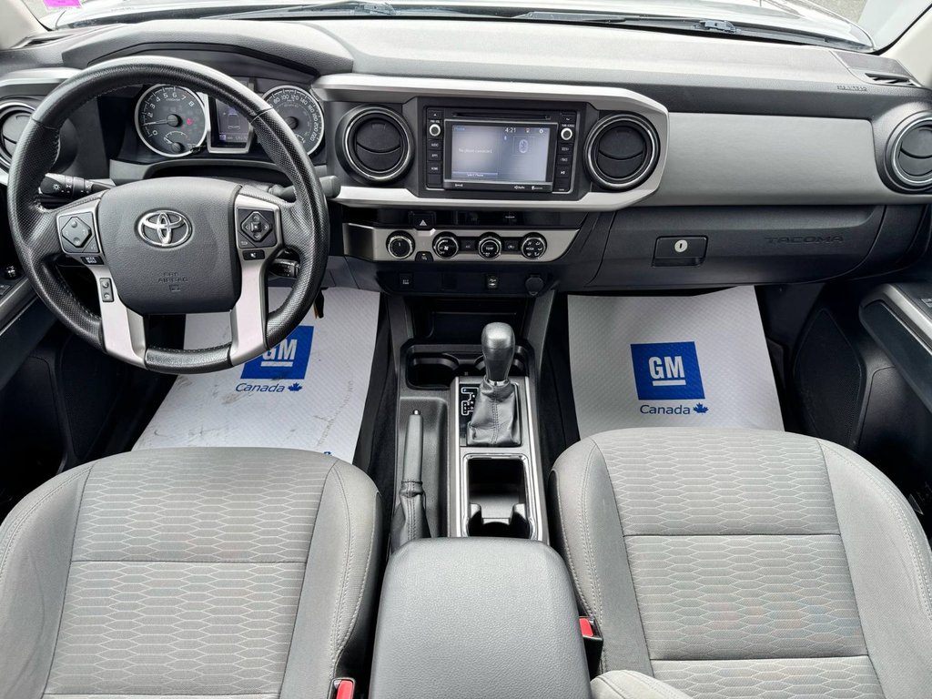 2016 Toyota Tacoma SR5 in Tracadie-Sheila, New Brunswick - 8 - w1024h768px