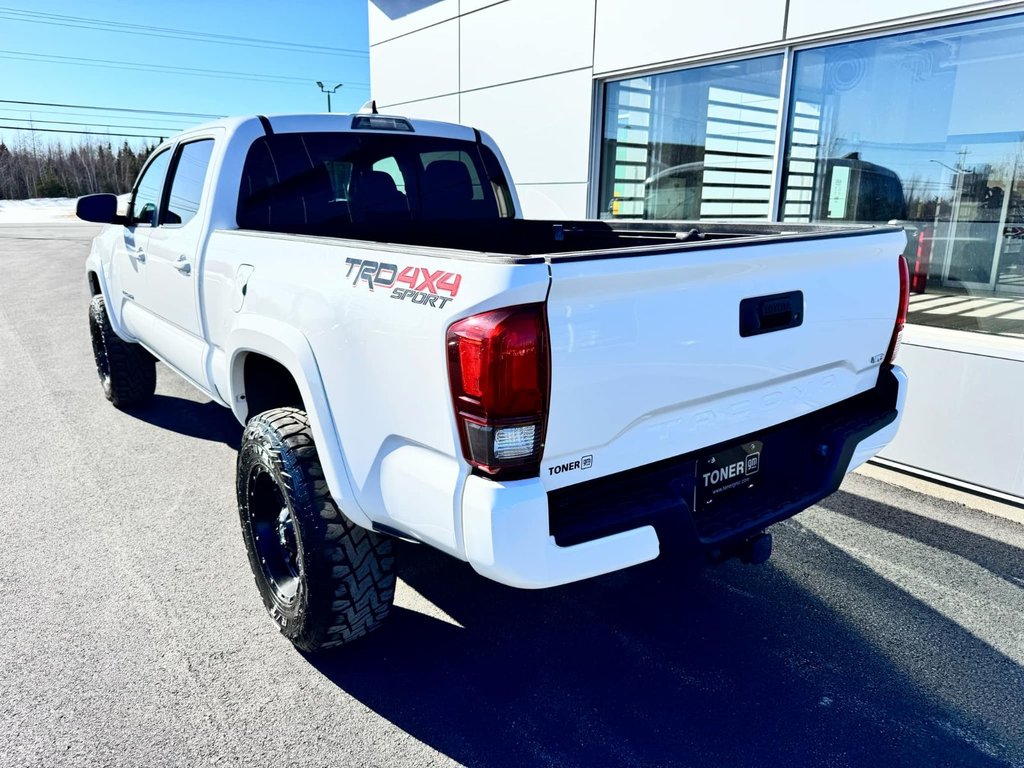 2018 Toyota Tacoma SR5 in Tracadie-Sheila, New Brunswick - 3 - w1024h768px