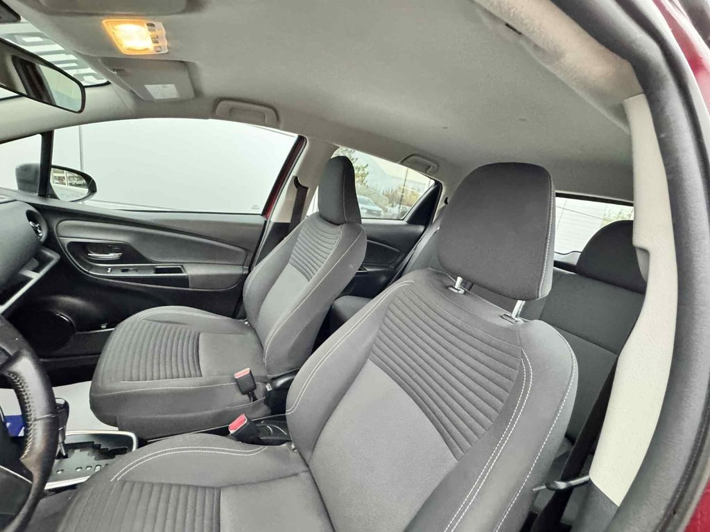 2019 Toyota Yaris Hatchback SE in Tracadie-Sheila, New Brunswick - 7 - w1024h768px
