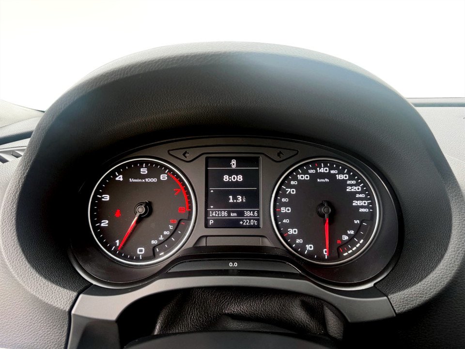 2015 Audi A3 2.0T Progressiv, keyless entry, Cruise control, BT in COLDBROOK, Nova Scotia - 11 - w1024h768px
