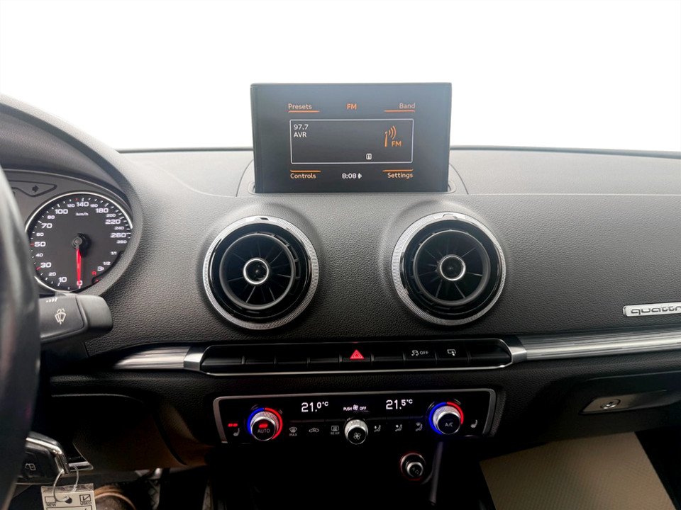2015 Audi A3 2.0T Progressiv, keyless entry, Cruise control, BT in COLDBROOK, Nova Scotia - 12 - w1024h768px