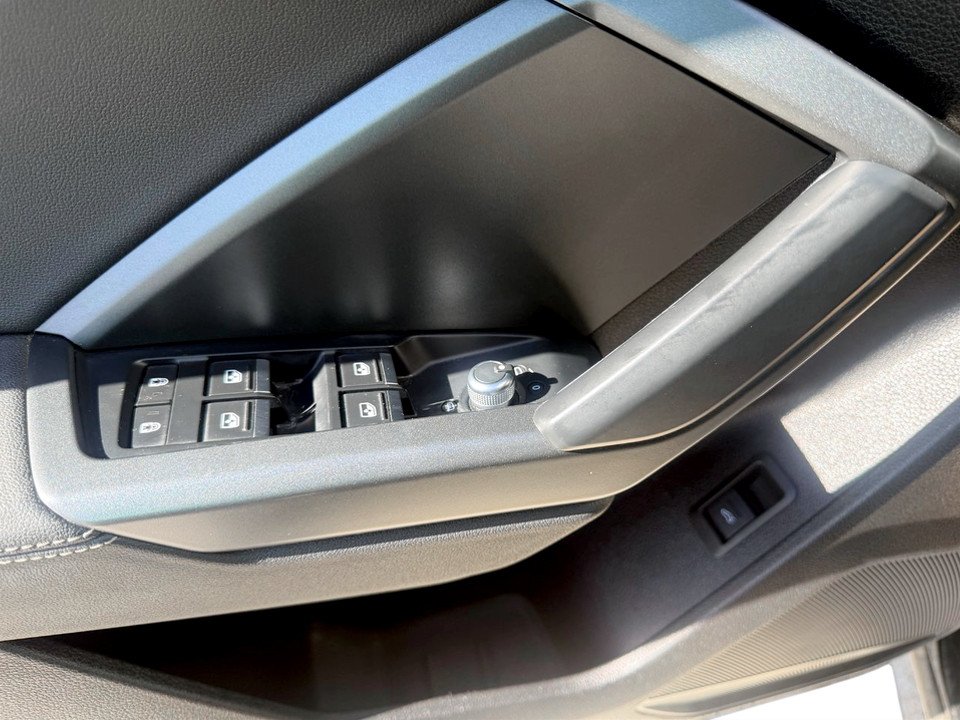 2021 Audi Q3 PREMIUM PLUS S LINE 45 Progressiv, keyless entry, backup camera, BT in COLDBROOK, Nova Scotia - 8 - w1024h768px