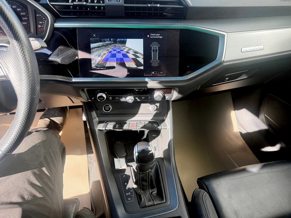 2021 Audi Q3 PREMIUM PLUS S LINE 45 Progressiv, keyless entry, backup camera, BT in COLDBROOK, Nova Scotia - 12 - w1024h768px