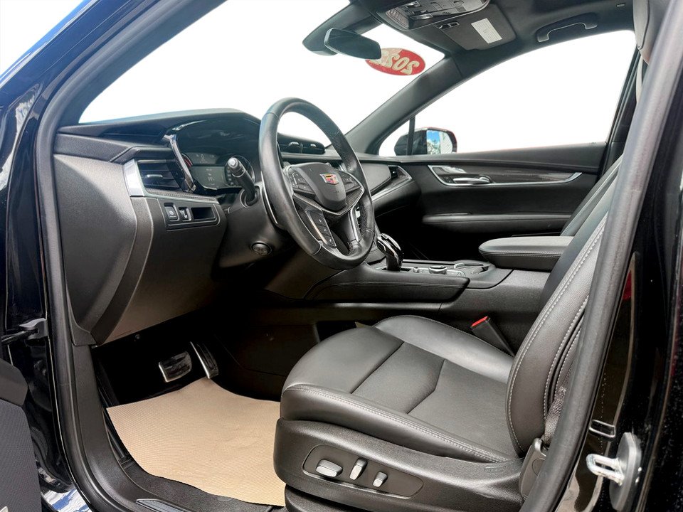 2022 Cadillac XT5 SPORT AWD Sport, keyless entry, backup camera, Bluetooth in COLDBROOK, Nova Scotia - 9 - w1024h768px