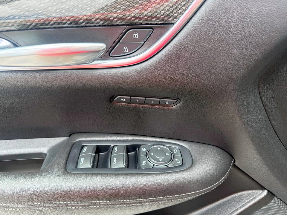 2022 Cadillac XT5 SPORT AWD Sport, keyless entry, backup camera, Bluetooth in COLDBROOK, Nova Scotia - 8 - w1024h768px